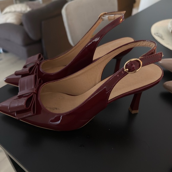 Cuccoo Shoes - Elegant Maroon Slingback Heels with Bow
